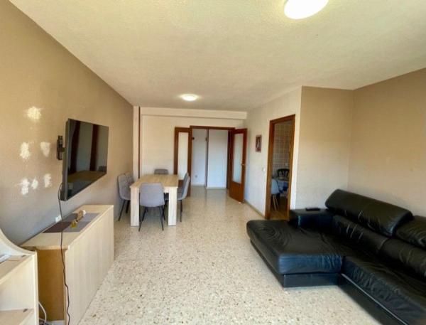 Sprzedaż mieszkania w Piso en Calle Virgen del Puig, 19, Tómbola - Rabasa, Alicante / Alacant, Alicante / Alacant
photo 1