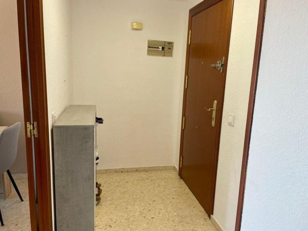 Venta de piso en Piso en Calle Virgen del Puig, 19, Tómbola - Rabasa, Alicante / Alacant, Alicante / Alacant
 photo 3