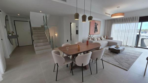 Casa o chalet independiente en Balcón de Finestrat-Terra Marina, Finestrat thumbnail 1