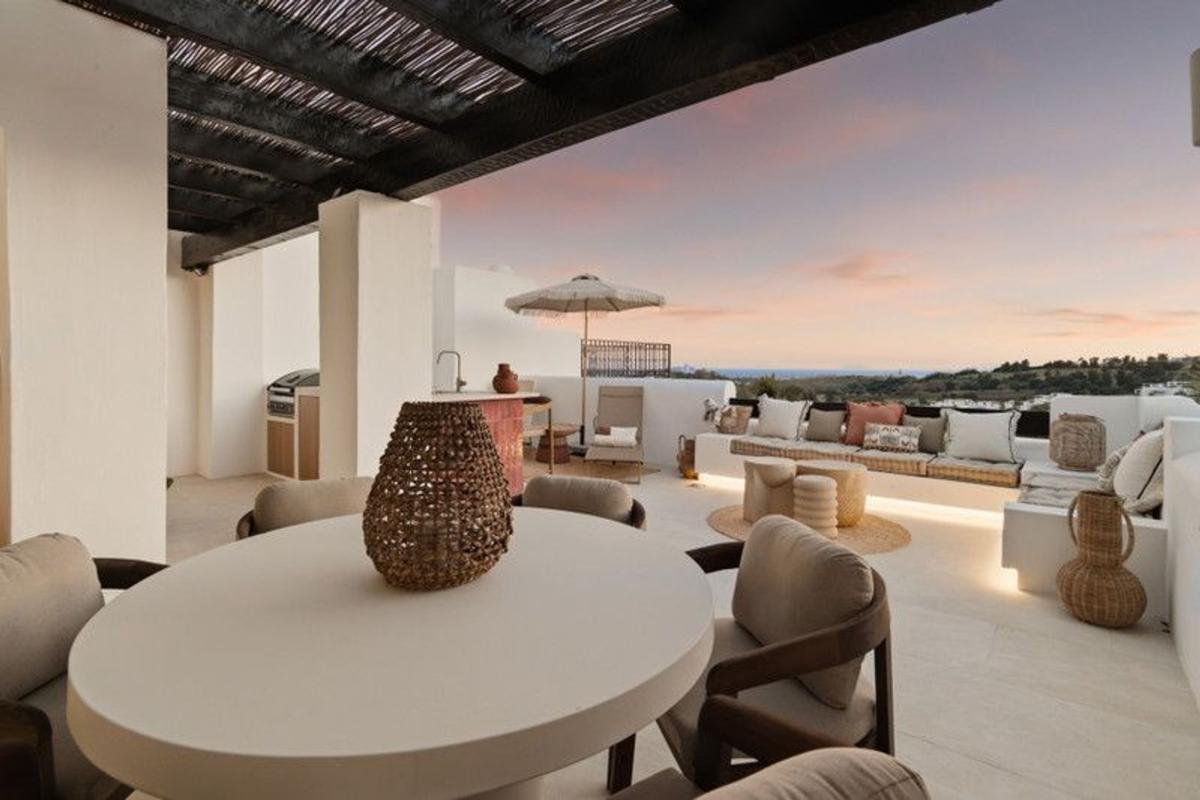Duplex sale in Dúplex en La Alquería, Benahavís, Benahavís photo 2