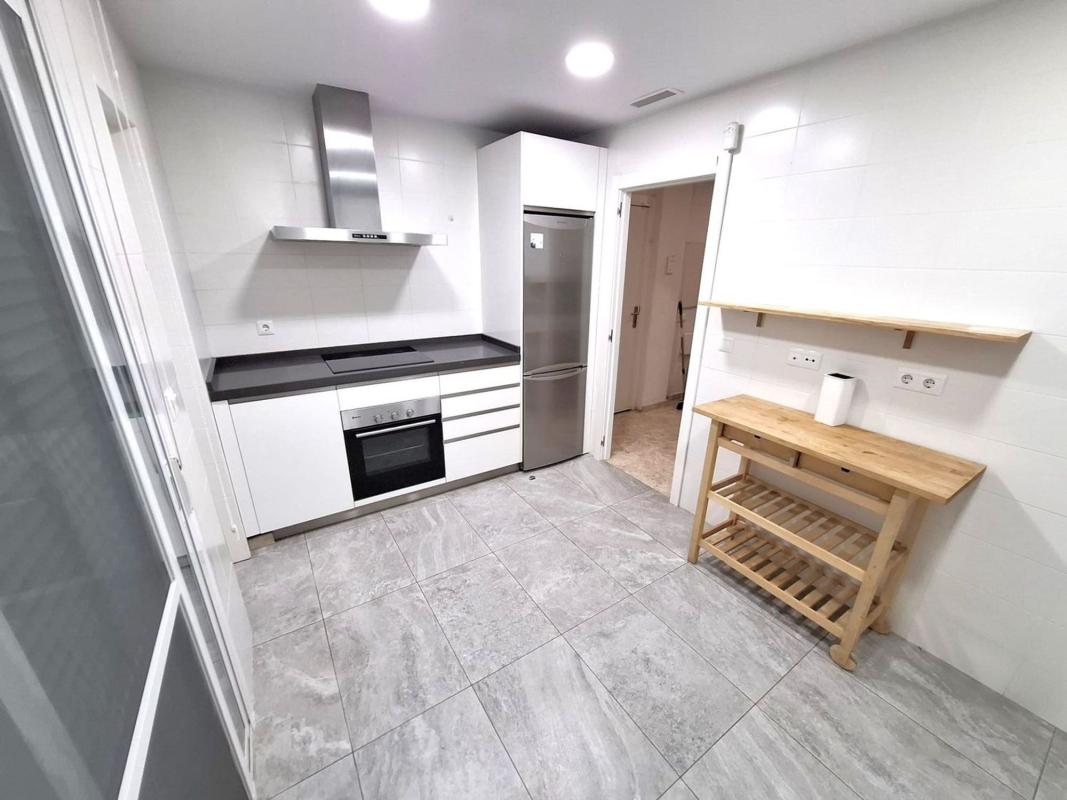 Venta de piso en Piso en La Dama de Noche-La Alzambra, Marbella, Marbella
 photo 3