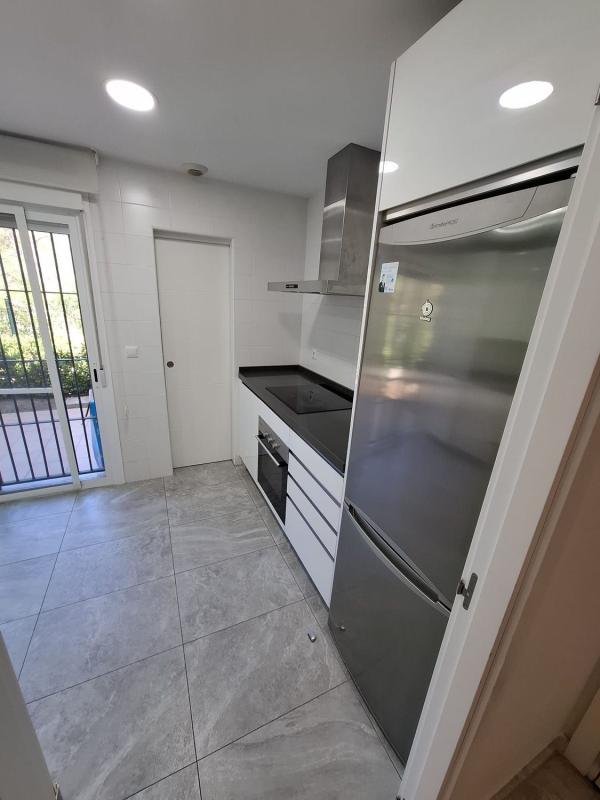 Venta de piso en Piso en La Dama de Noche-La Alzambra, Marbella, Marbella
 photo 4
