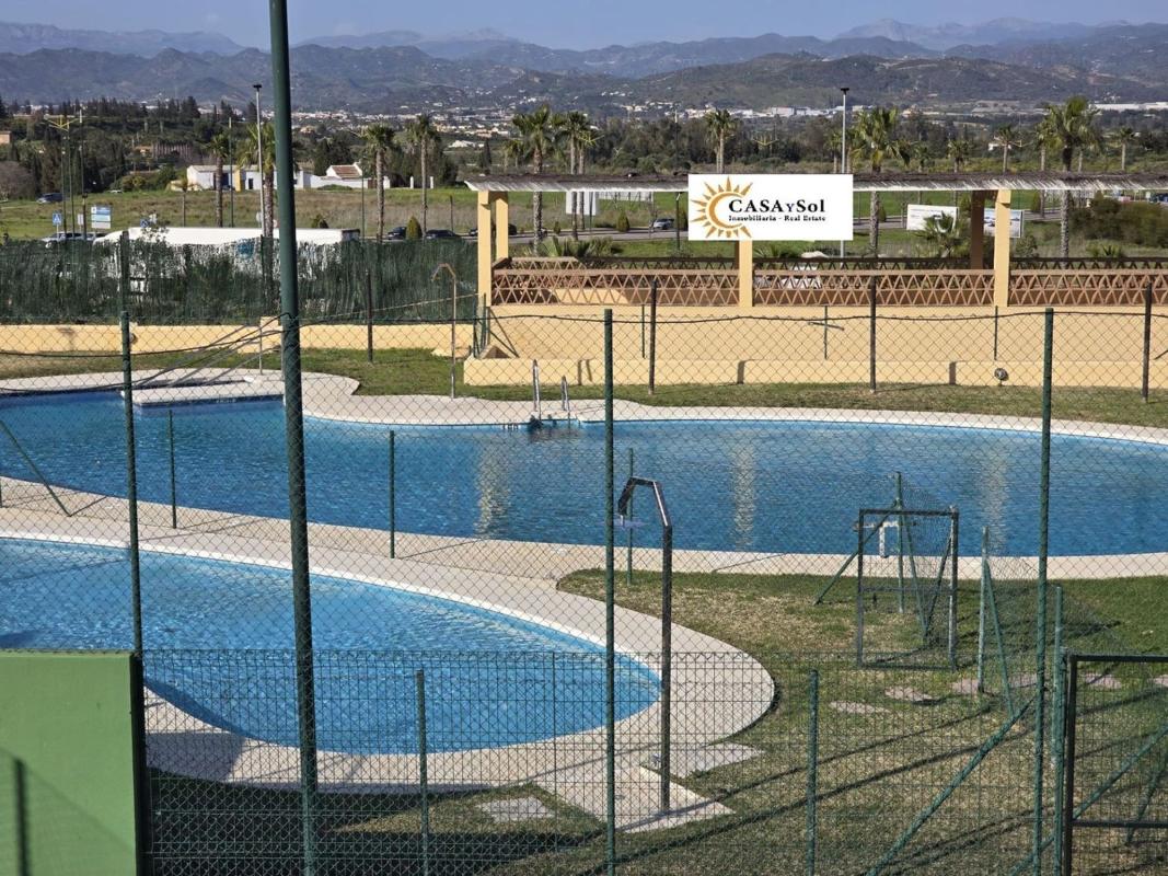 Продажа дуплекса на Dúplex en Calle Rafael Alberti, Centro, Alhaurín de la Torre, Алхаурин-де-ла-Торре photo 1