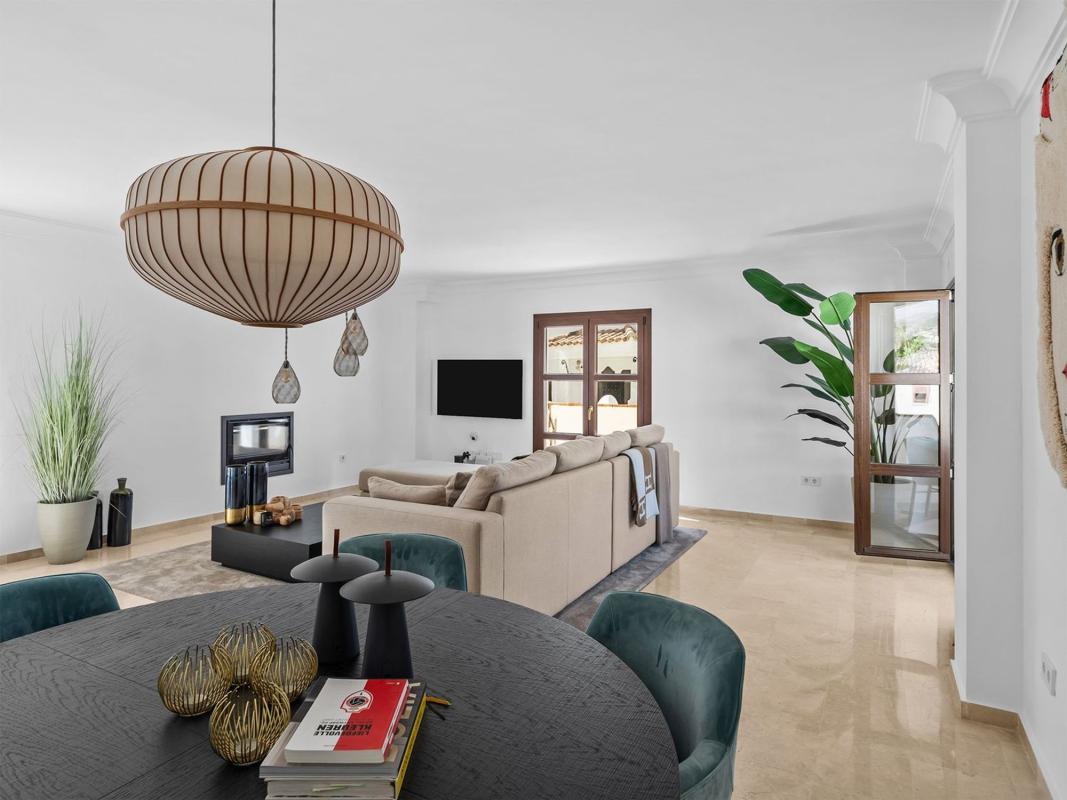 Properties for sale and rent in Spain photo 2