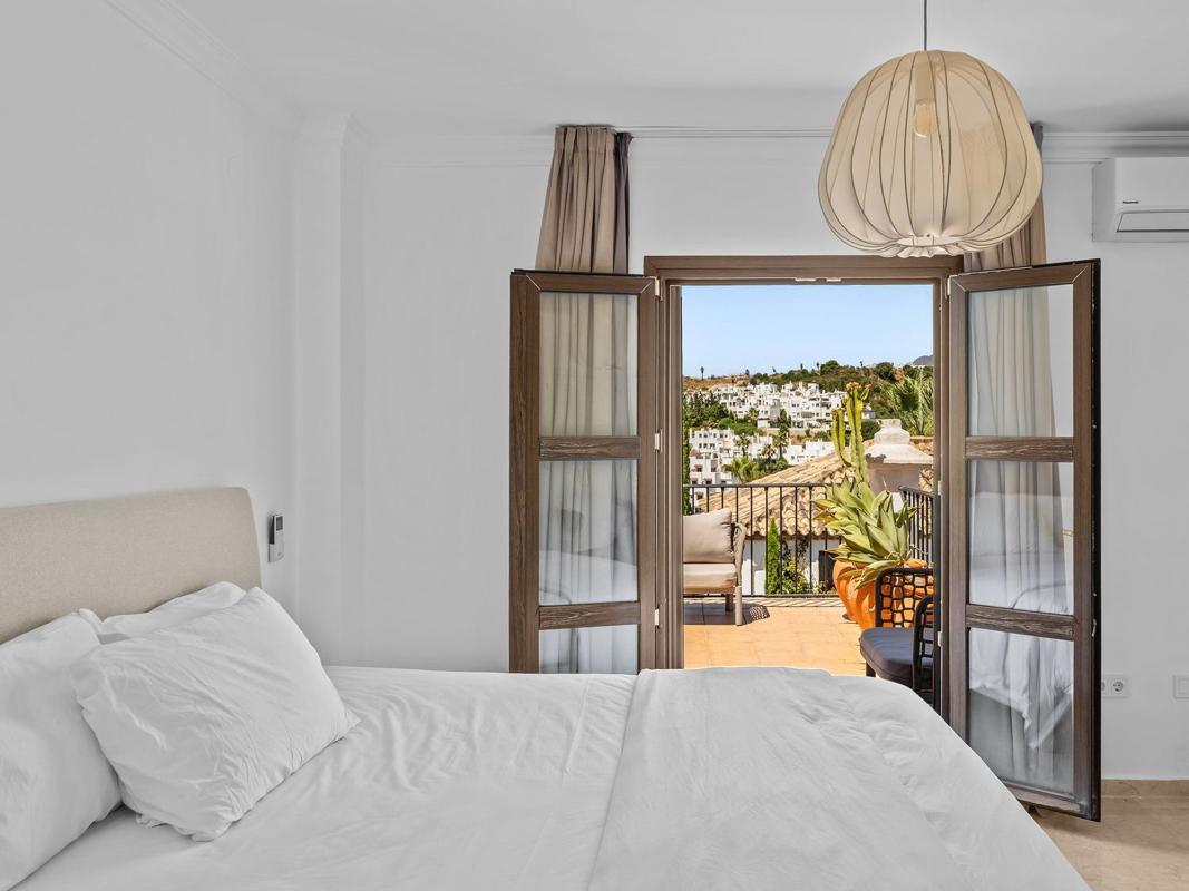 Properties for sale and rent in Spain photo 5