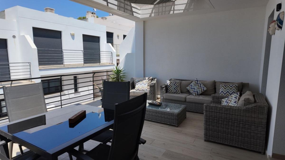 Sprzedaż szeregowego domku w Chalet adosado en Calle Merla, L'Albir, Alfaz del Pi , Alfaz del Pi photo 4