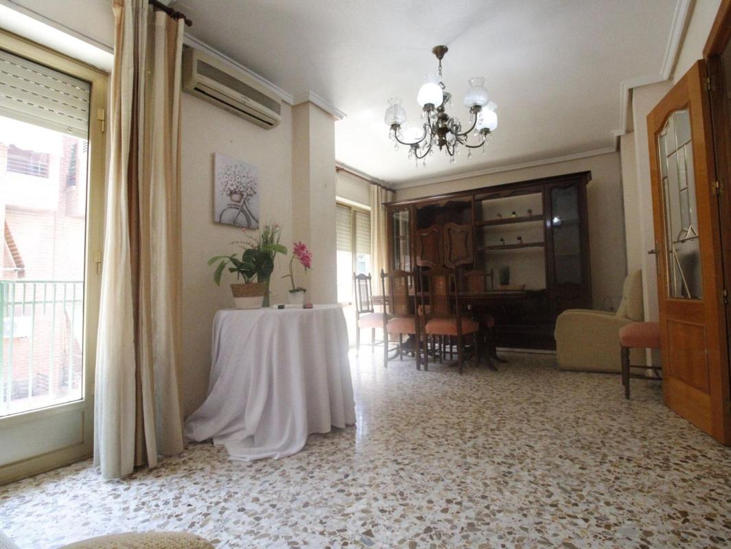 Sale of apartment in Piso en Carrús Oeste, Elche / Elx, Elche / Elx
photo 3