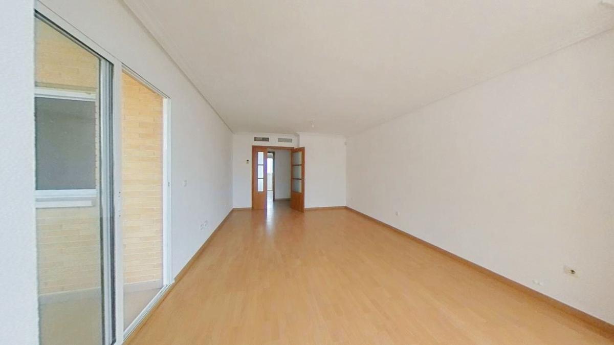 Sale of apartment in Piso en San Gabriel, Alicante / Alacant, Alicante
photo 3