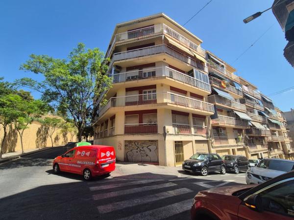 Venta de piso en Piso en Calle General Prim, Campoamor, Alicante / Alacant, Alicante / Alacant
photo 1