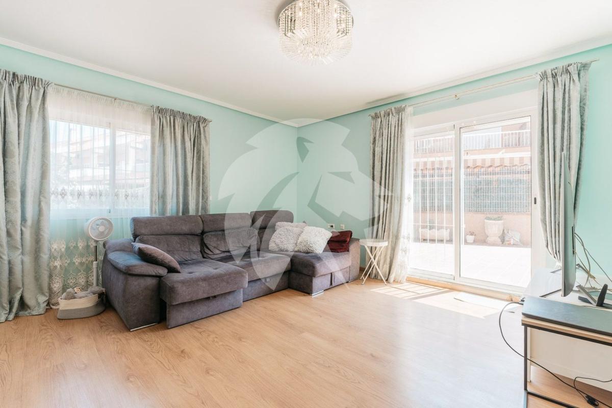 Venta de chalet independiente en Chalet pareado en Alicante Golf, Alicante / Alacant, Alicante / Alacant
photo 5