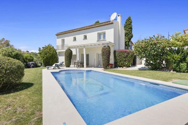 Casa o chalet independiente en Estepona Golf, Estepona photo 1
