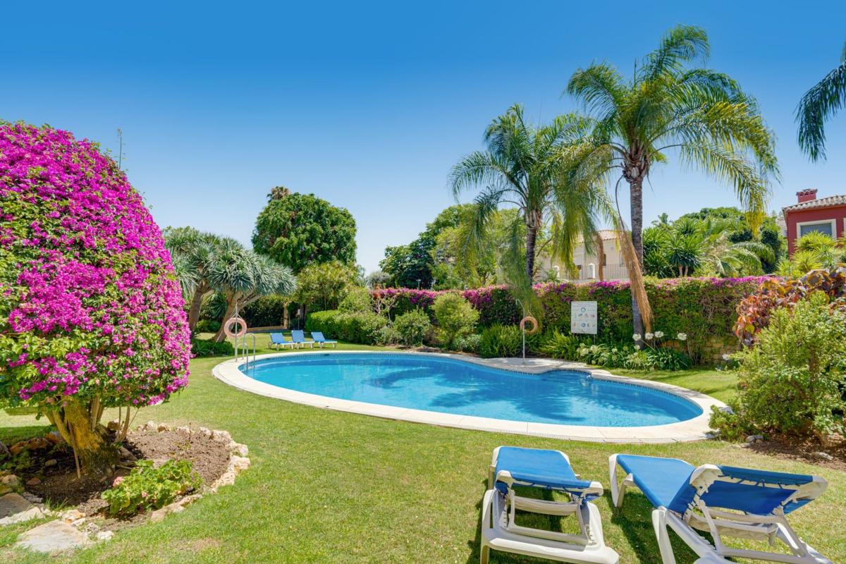 Sale of apartment in Piso en Calle 18 a, Guadalmina Alta, Marbella, Marbella
 photo 3