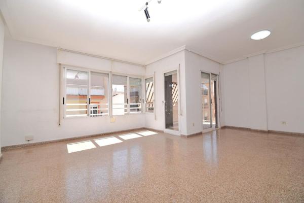 Sale of flat in Piso en Carrús Este, Elche / Elx, Elche / Elx
thumbnail 2