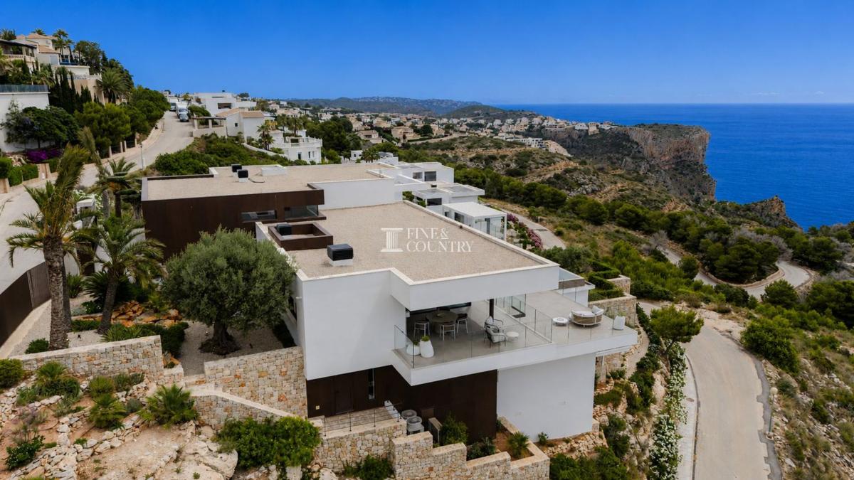 Sale of independent chalet in Casa o chalet en Cumbre del Sol, Benitachell, Benitachell
photo 2