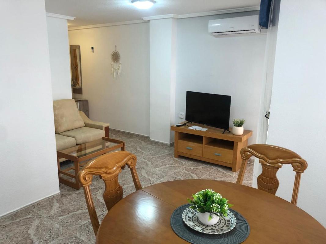 Sale of apartment in Piso en Pinoso De, El Acequión, Torrevieja, Torrevieja
 photo 3