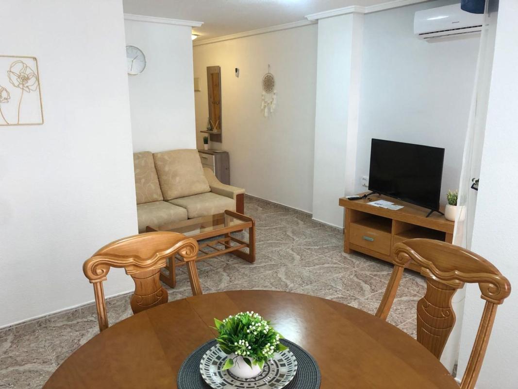Sale of apartment in Piso en Pinoso De, El Acequión, Torrevieja, Torrevieja
 photo 4