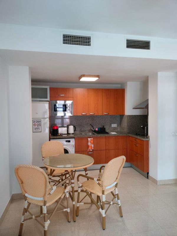 Продажа квартиры на Piso en Calle Santísima Trinidad, Playa de los Boliches, Fuengirola, Фуэнхирола
photo 2