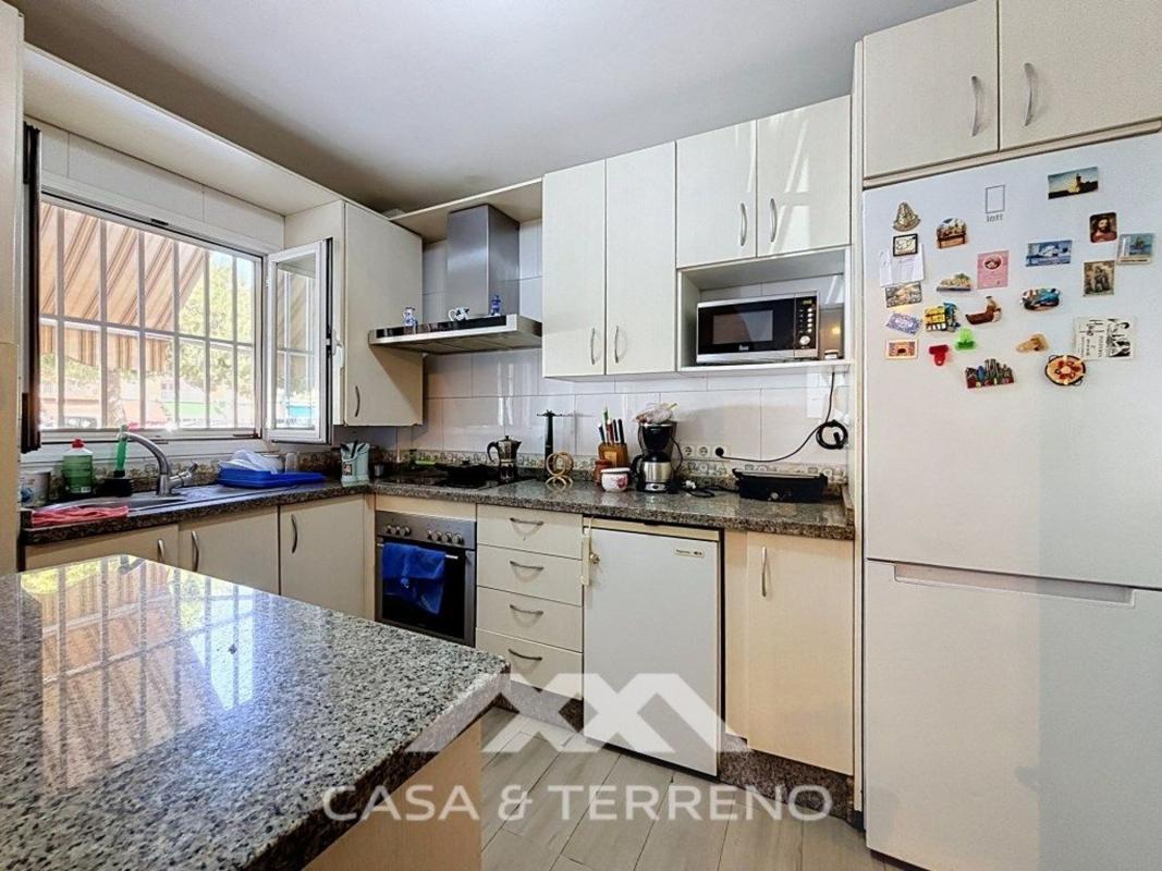 Продажа квартиры на Piso en Calle Princesa, Poniente - Faro, Vélez-Malaga, Велес-Малага
photo 4