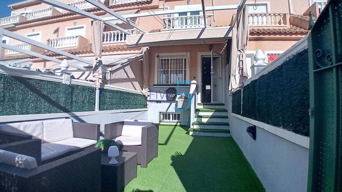 Venta de piso en Piso en Centro, Santa Pola, Santa Pola
photo 1