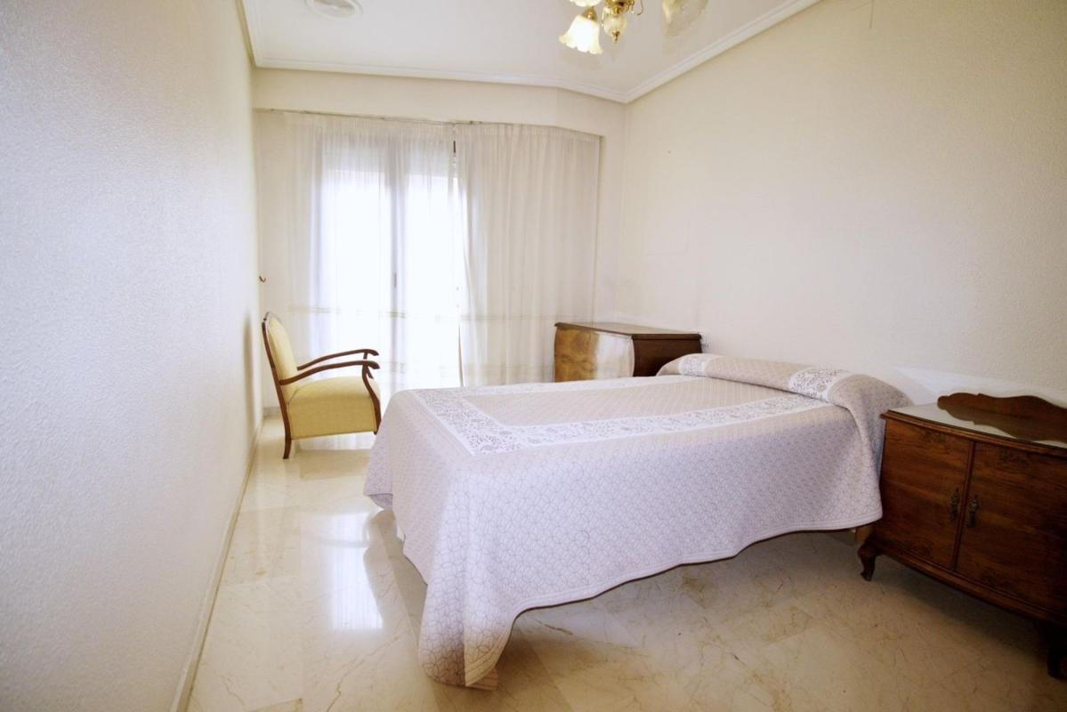 Sale of apartment in Piso en Pont Nou-Corazón de Jesús, Elche / Elx, Elche / Elx
photo 5