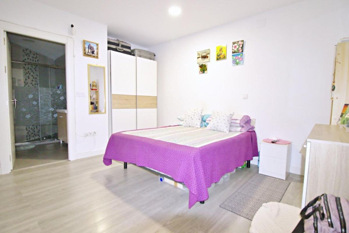 Продажа квартиры на Piso en Pont Nou-Corazón de Jesús, Elche / Elx, Эльче / Эльх
 photo 4