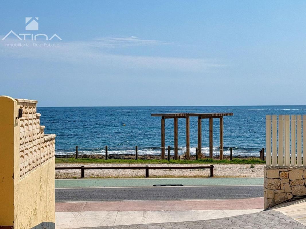 Продажа квартиры на Piso en Avenida del Mediterrània, Montañar, Jávea/Xàbia, Хавья/Хабия
photo 2