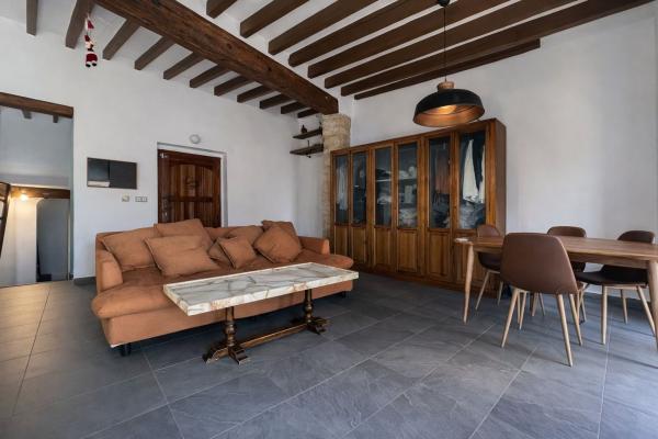 Sale of flat in Piso en Casco Histórico-Santa Cruz, Alicante / Alacant, Alicante
 photo 4