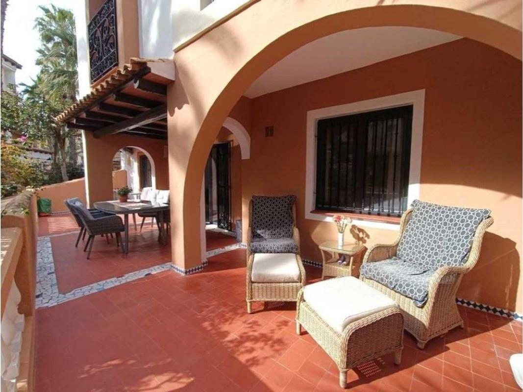 Venta de piso en Piso en Calle Jacinto Benavente, 8, Zona los Frutales, Torrevieja, Torrevieja
photo 2