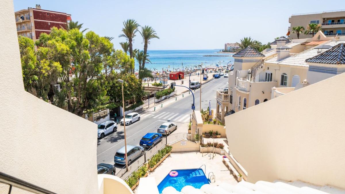 Venta de piso en Piso en Avenida Alfredo Nobel, Zona los Frutales, Torrevieja, Torrevieja
photo 1