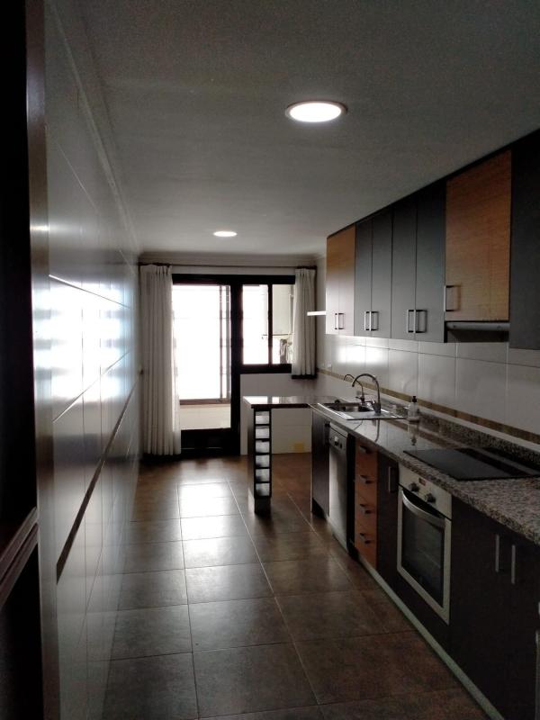 Sale of apartment in Piso en Calle del Marqués de Molins, Mercado, Alicante / Alacant, Alicante
photo 4