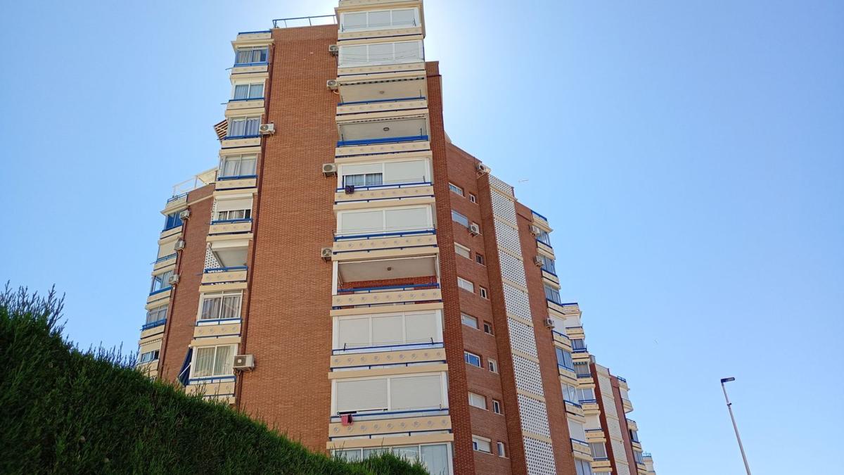 Sprzedaż mieszkania w Piso en Avenida de Cuba, 3, Playa de Poniente, Benidorm, Benidorm
photo 1