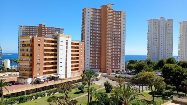 Sprzedaż mieszkania w Piso en Avenida de Cuba, 3, Playa de Poniente, Benidorm, Benidorm
 photo 2