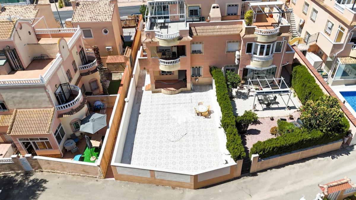 Venta de piso en Piso en Calle Oropesa, Lomas de Don Juan, Orihuela, Orihuela
photo 1