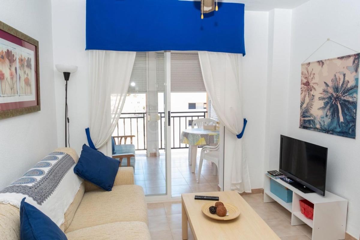 Sprzedaż mieszkania w Piso en Ronda José Samper García, 1, Torreblanca, Torrevieja, Torrevieja
photo 1