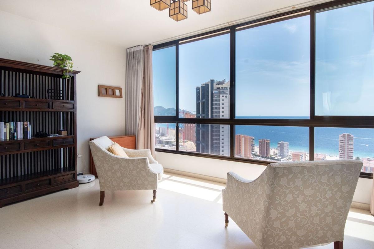 Sale of apartment in Piso en Playa de Poniente, Benidorm, Benidorm
photo 2