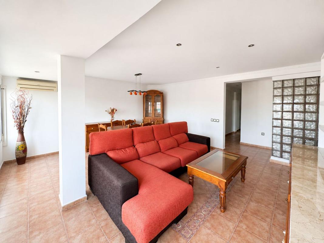 Venta de piso en Piso en Plaza del Sol, 5, Carolinas Altas, Alicante / Alacant, Alicante / Alacant
photo 3