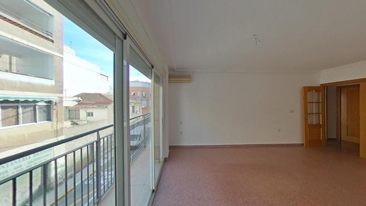 Sale of apartment in Piso en Calle Antares, La Florida Portazgo, Alicante / Alacant, Alicante
photo 2