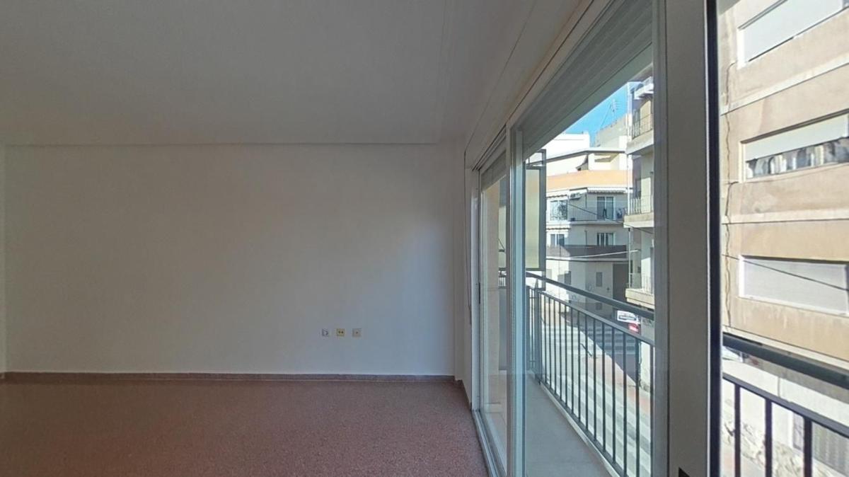 Sale of apartment in Piso en Calle Antares, La Florida Portazgo, Alicante / Alacant, Alicante
photo 4