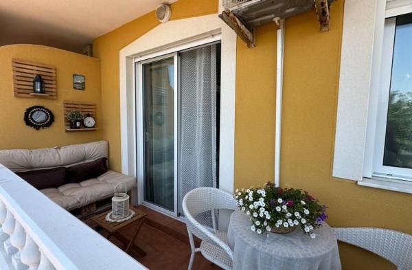 Sale of flat in Piso en Puerto Deportivo, Guardamar del Segura, Guardamar del Segura
 photo 2