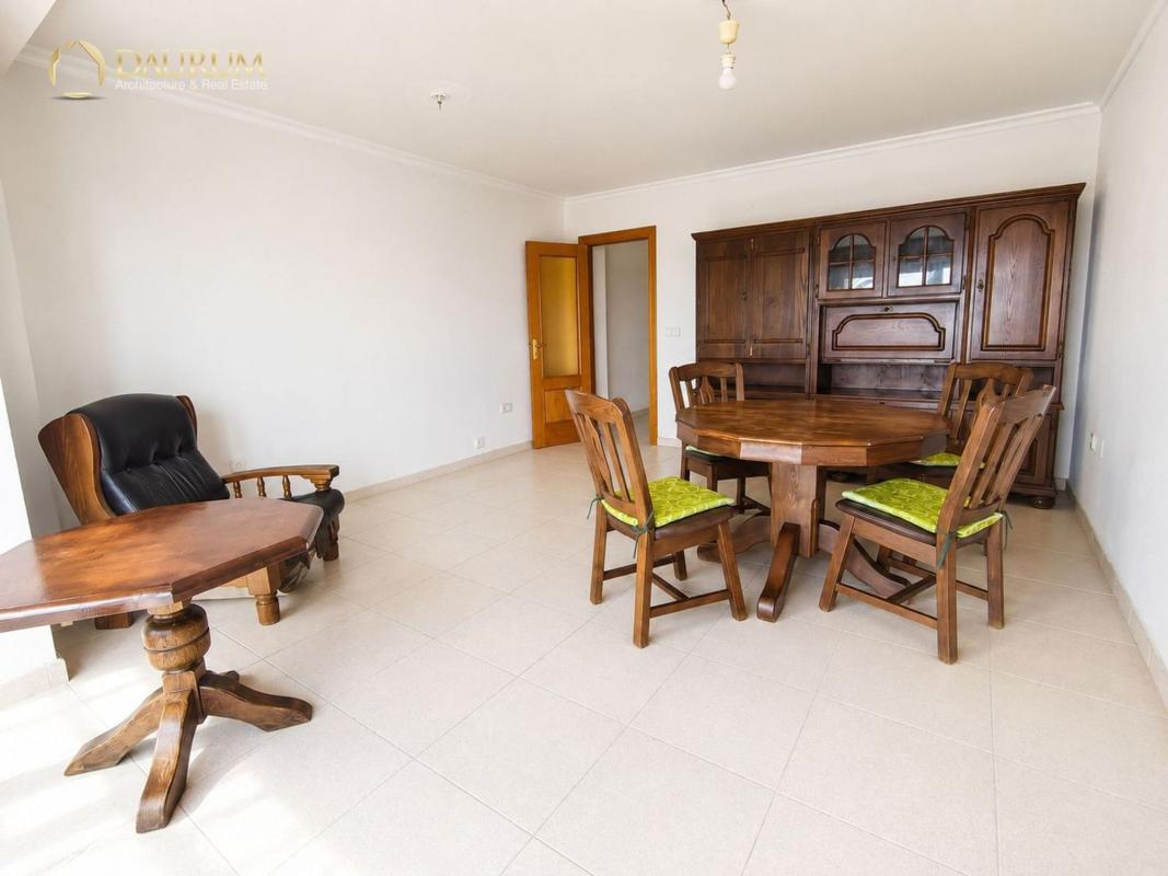Sale of apartment in Piso en Avenida de Cartagena, El Altet - Balsares, Elche / Elx, Elche / Elx
photo 2