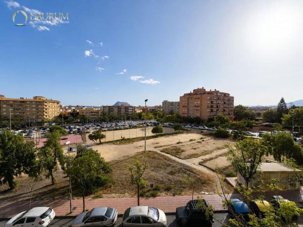 Sprzedaż mieszkania w Piso en Calle Espronceda, Alcalde Felipe Mallol, San Vicente del Raspeig, San Vicente del Raspeig
thumbnail 2