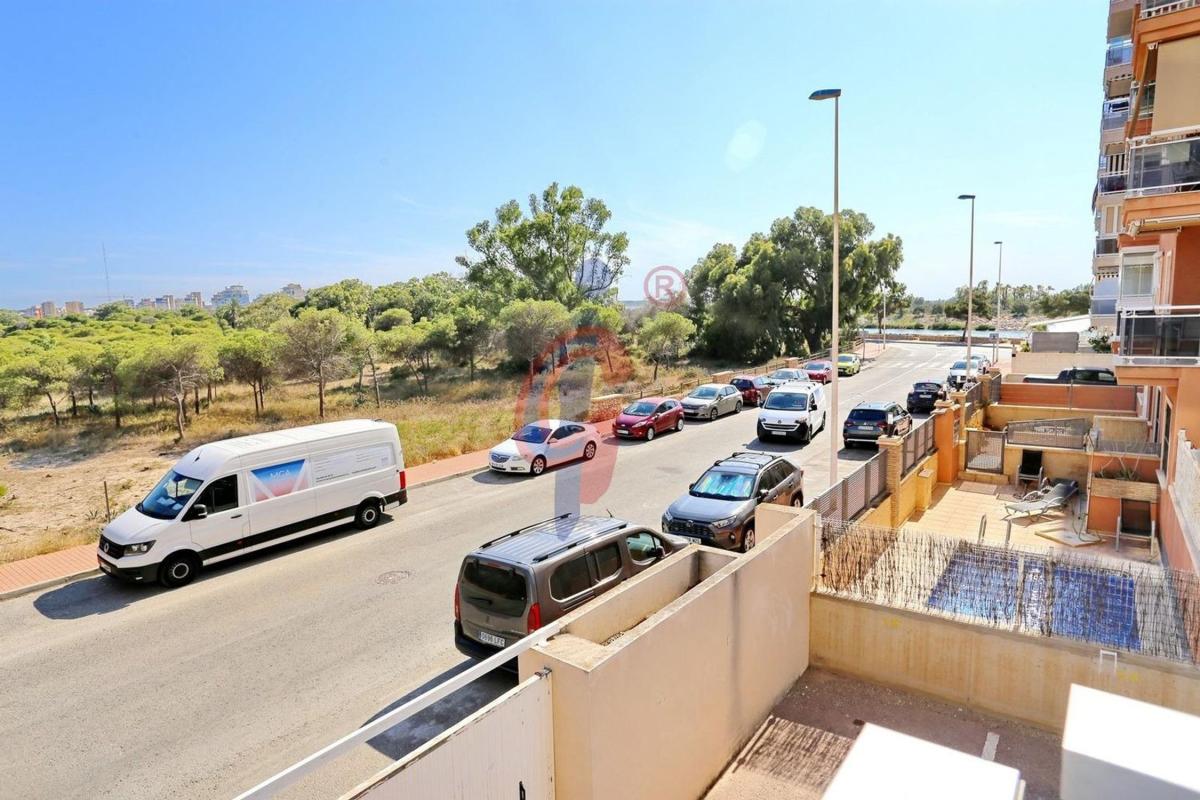 Sale of apartment in Piso en Calle Basilio Paredes, 5, Puerto Deportivo, Guardamar del Segura, Guardamar del Segura
 photo 5