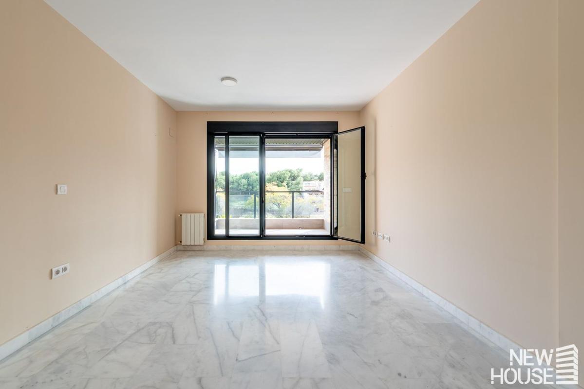 Продажа квартиры на Piso en Calle del Padre Arrupe, Vistahermosa, Alicante / Alacant, Аликанте / Алакант
photo 5