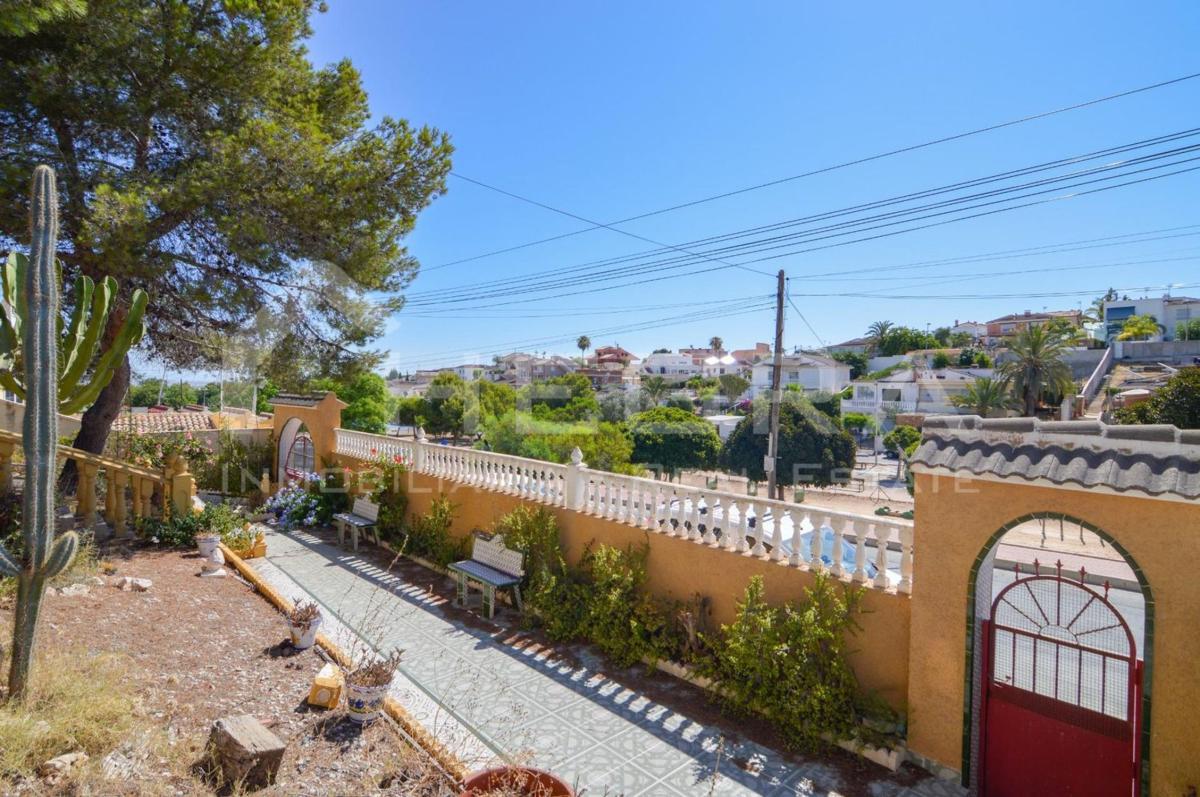 Propiedades en venta y alquiler en España photo 5