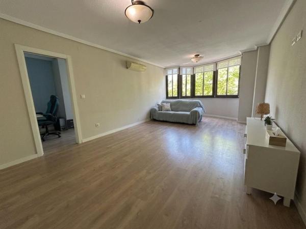 Sale of flat in Piso en Alcalde Felipe Mallol, San Vicente del Raspeig, San Vicente del Raspeig
thumbnail 1