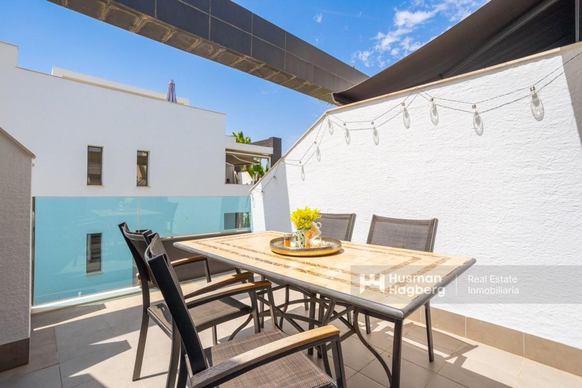 Продажа квартиры на Piso en Calle Granate, La Zenia, Orihuela, Ориуэла
photo 2