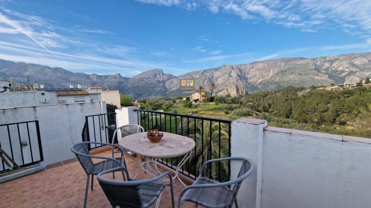 Properties for sale and rent in Spain photo 1