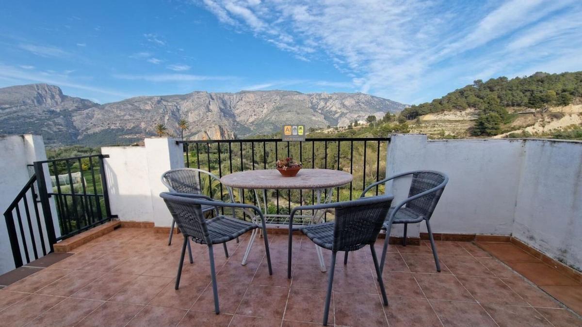 Properties for sale and rent in Spain photo 2