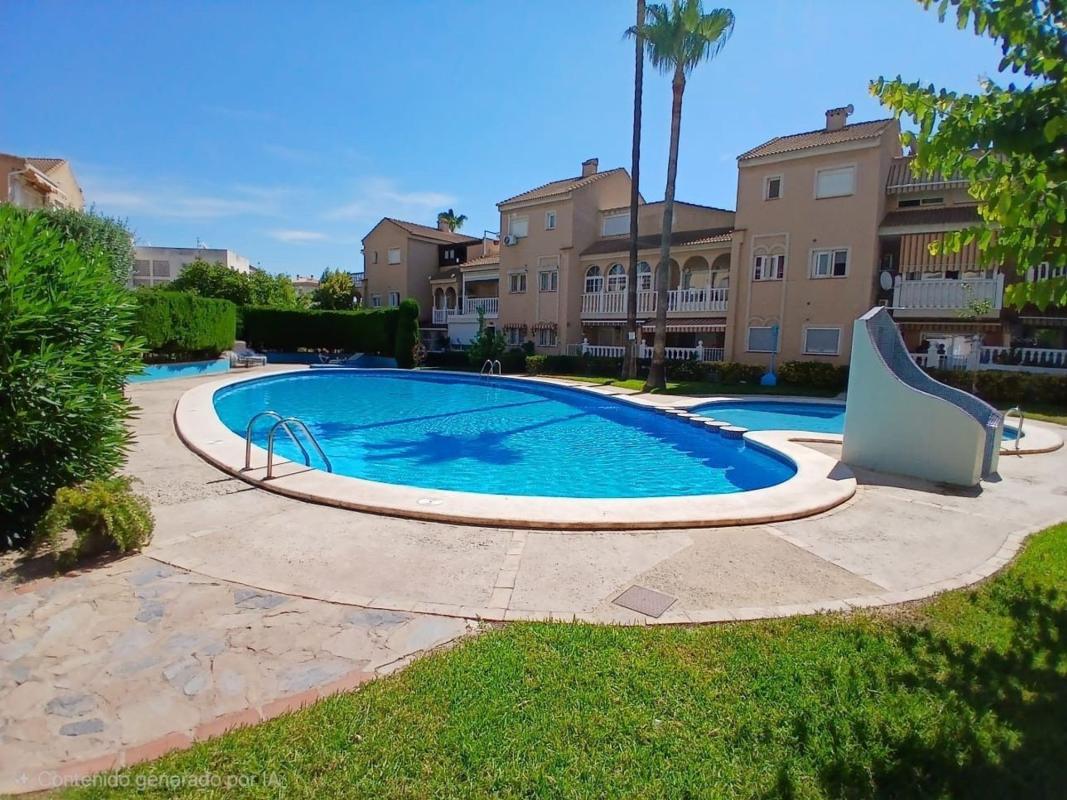 Sprzedaż mieszkania w Piso en Calle Sant Miquel, L'Albir, Alfaz del Pi, Alfaz del Pi
photo 4