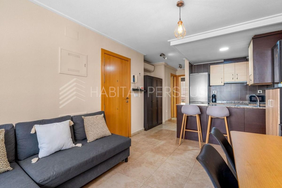 Venta de piso en Piso en Calle del Maestro Alonso, Carolinas Altas, Alicante / Alacant, Alicante / Alacant
photo 3